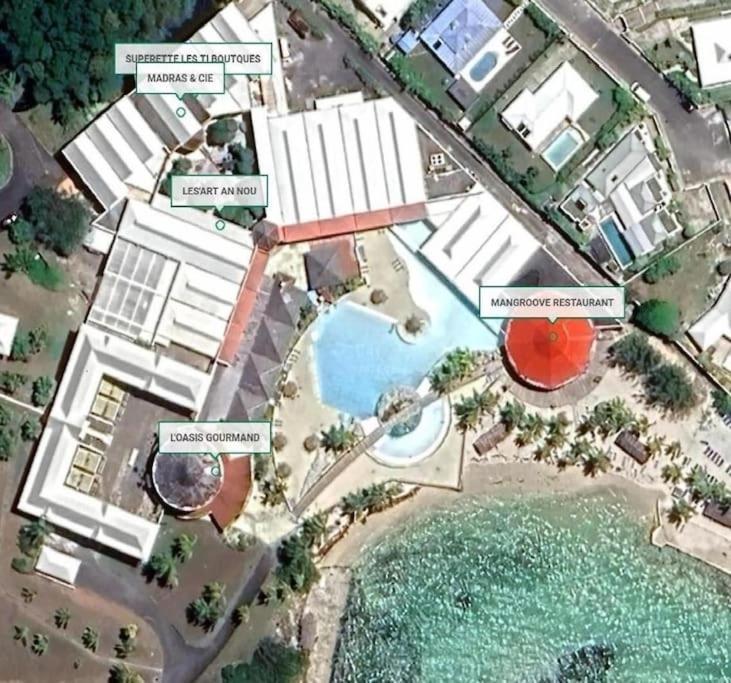 Studio Bord De Mer Avec Piscine - Le Manganao, Saint-Francois Exteriör bild